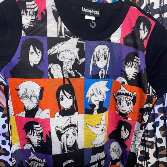 SOUL EATER T-SHIRT WITH ALL THE CHARACTERS ON FRONT - Picture 2 of 8